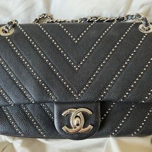 Chanel chevron flap bag